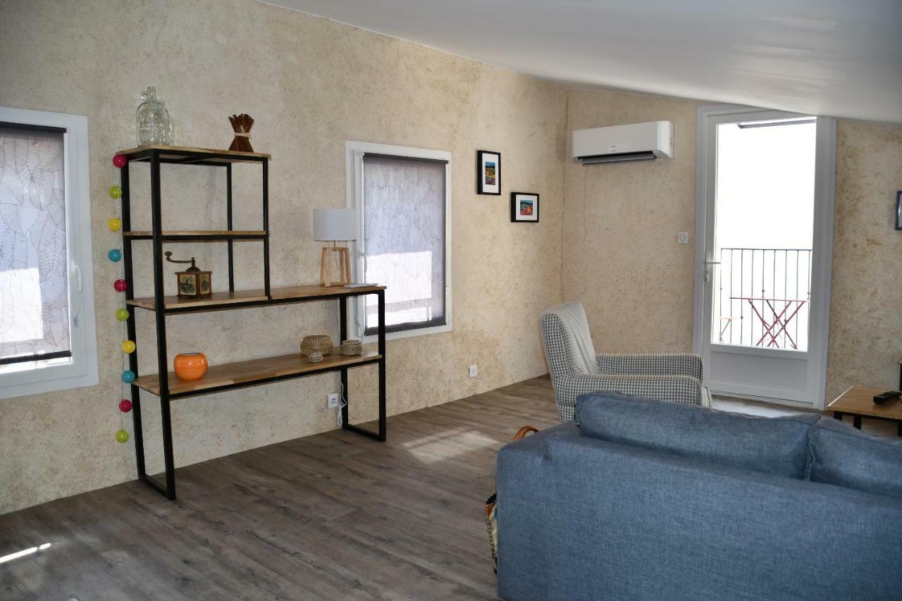 Le Pigeonnier Apartment Malaucene Exterior photo