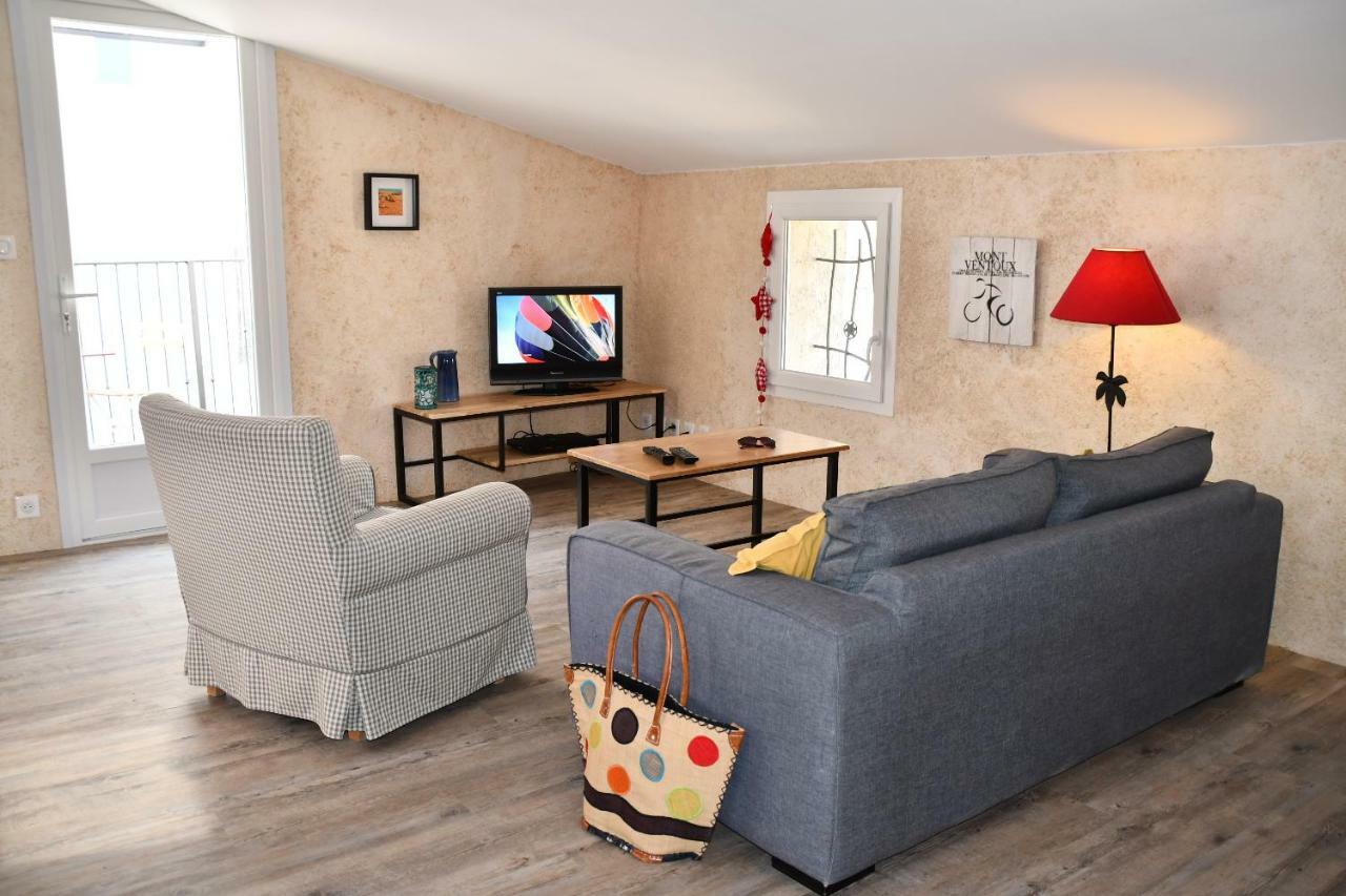 Le Pigeonnier Apartment Malaucene Exterior photo