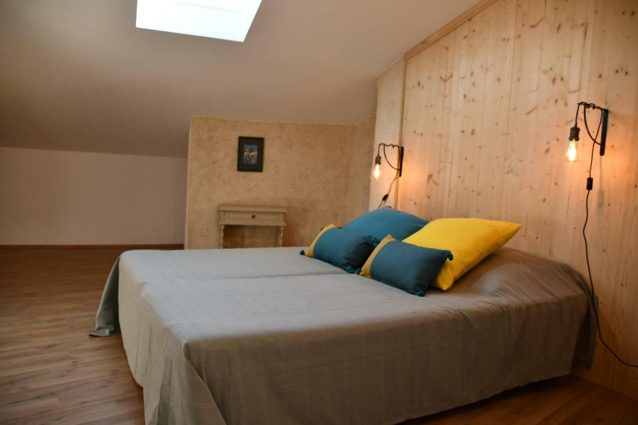 Le Pigeonnier Apartment Malaucene Exterior photo