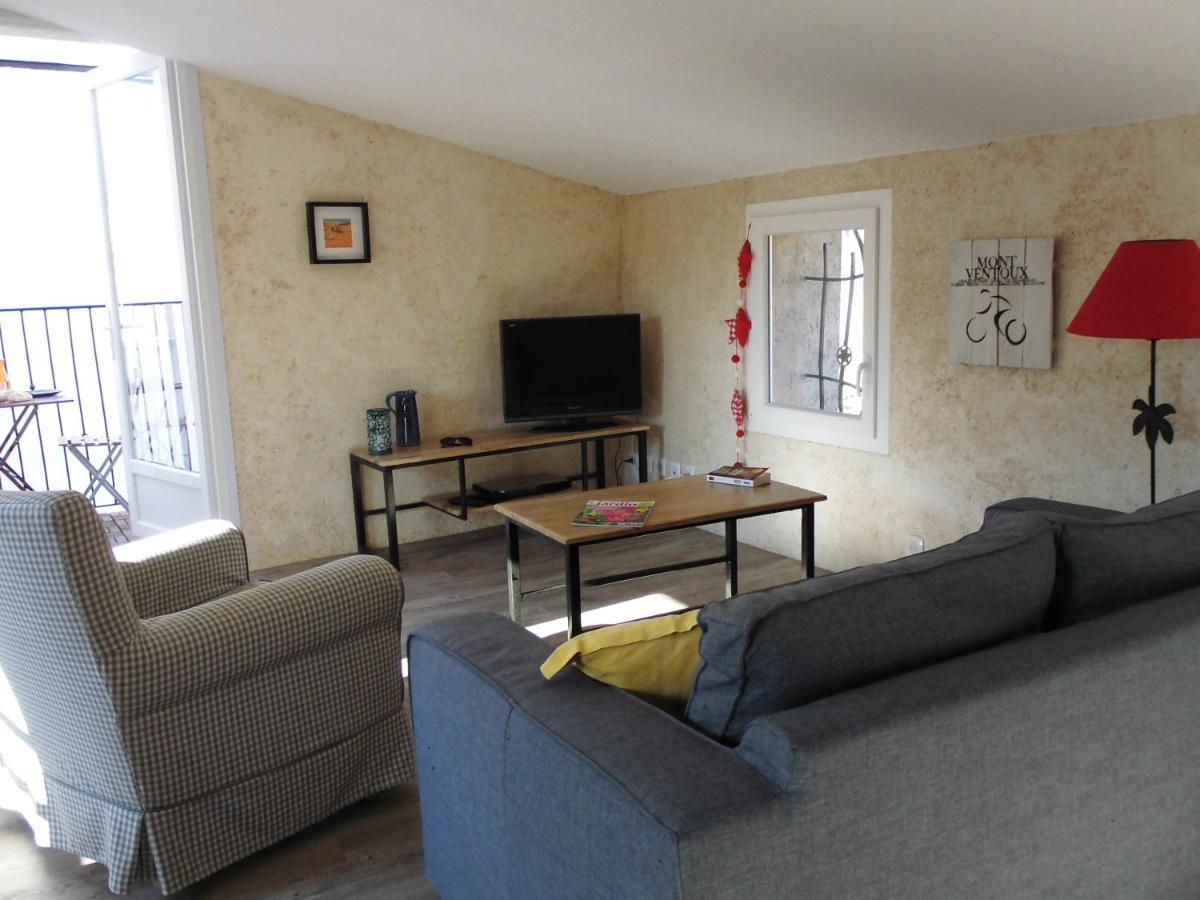Le Pigeonnier Apartment Malaucene Exterior photo